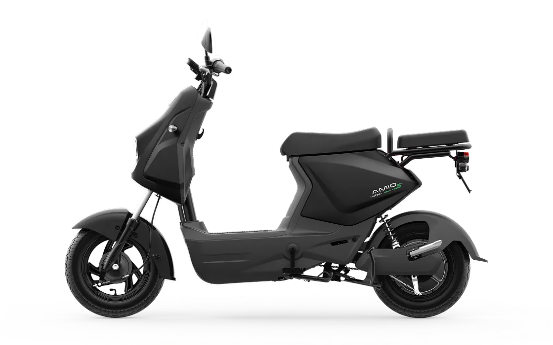 amio-s-black
