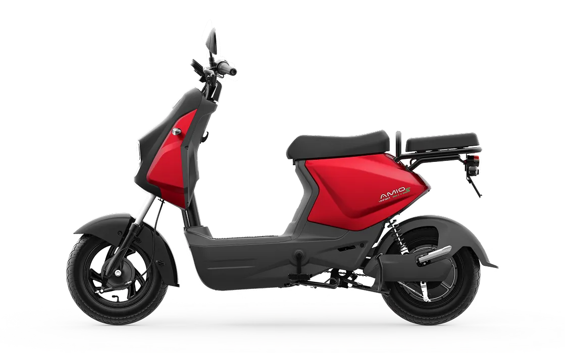 amio-s-red